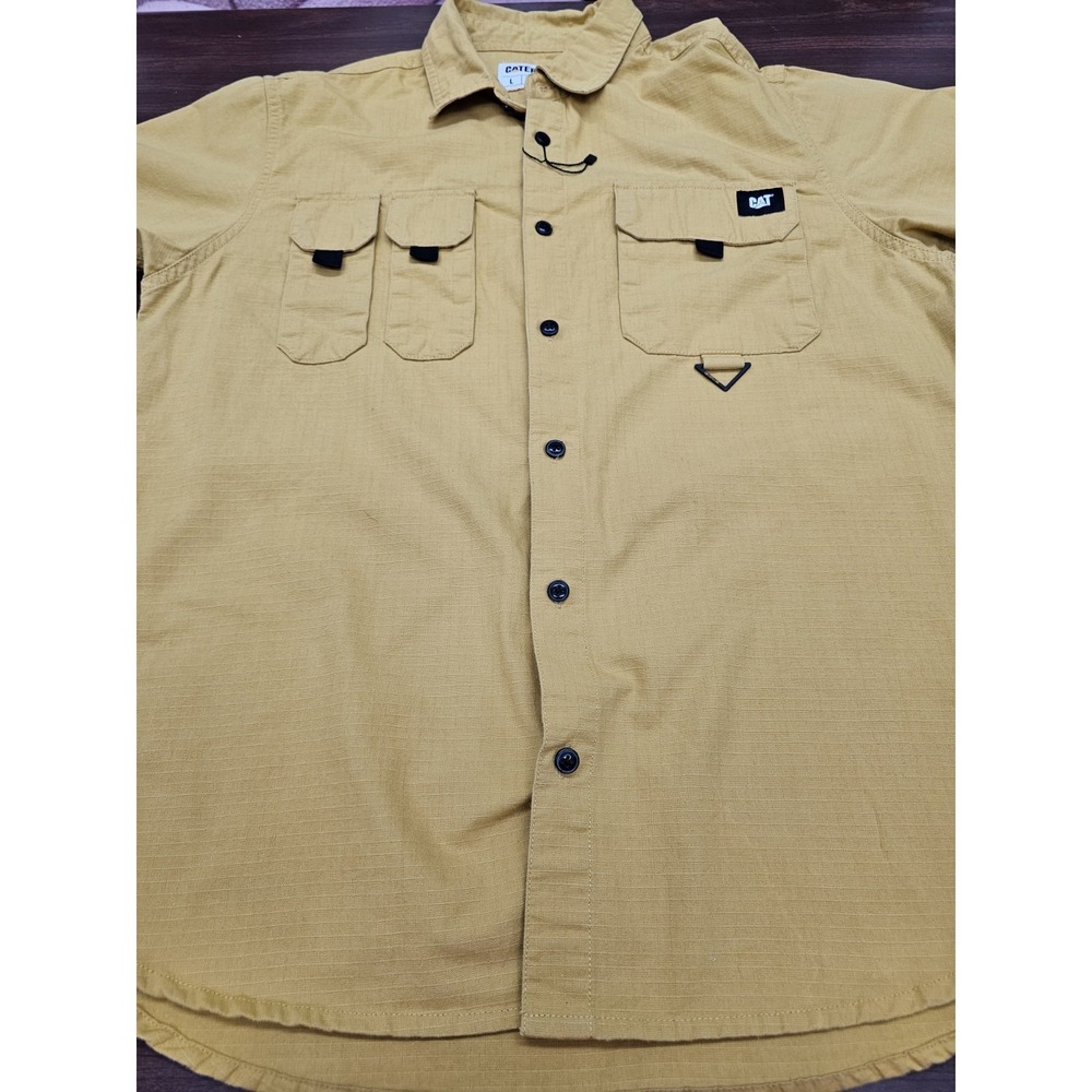 Caterpillar CAT Mens L Button Up Work Shirt Yellow Utility Outdoor Fishing NWOT